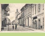 KAVNOVA ULICE, Majitel historick pohlednice ze zatku 20. stolet: Josef Farsk.